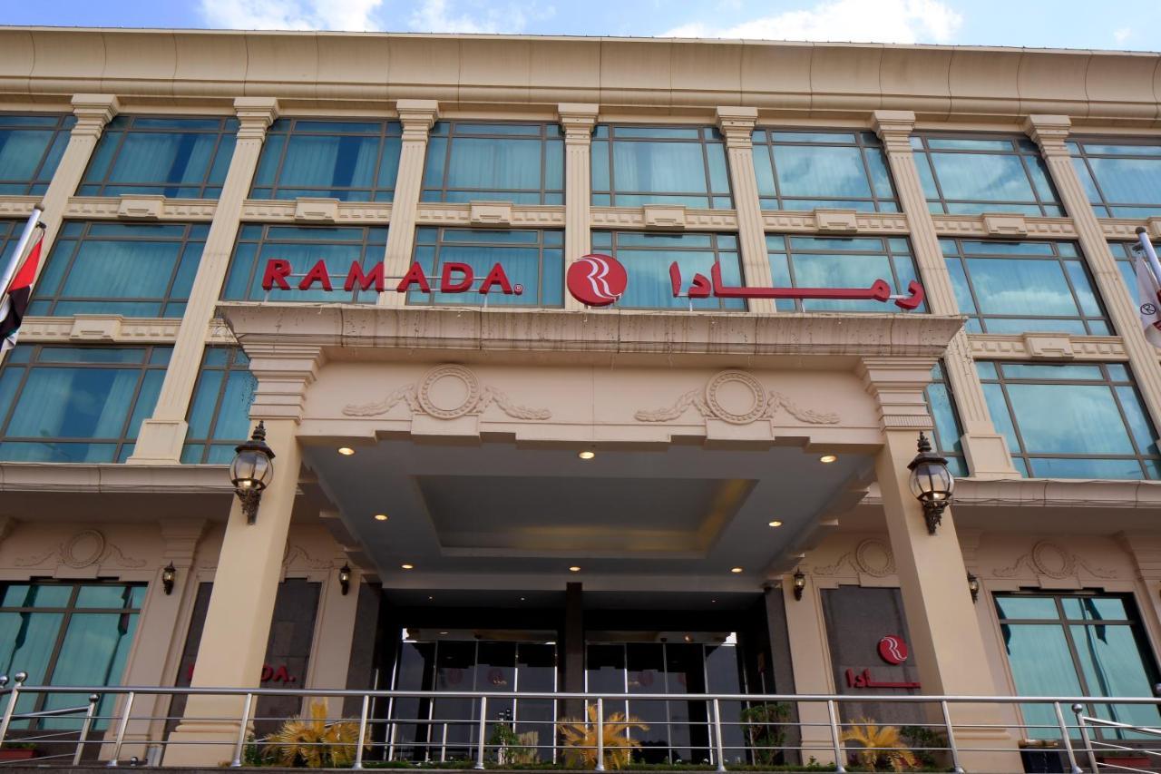 Ramada Riyadh Hotel Exterior foto